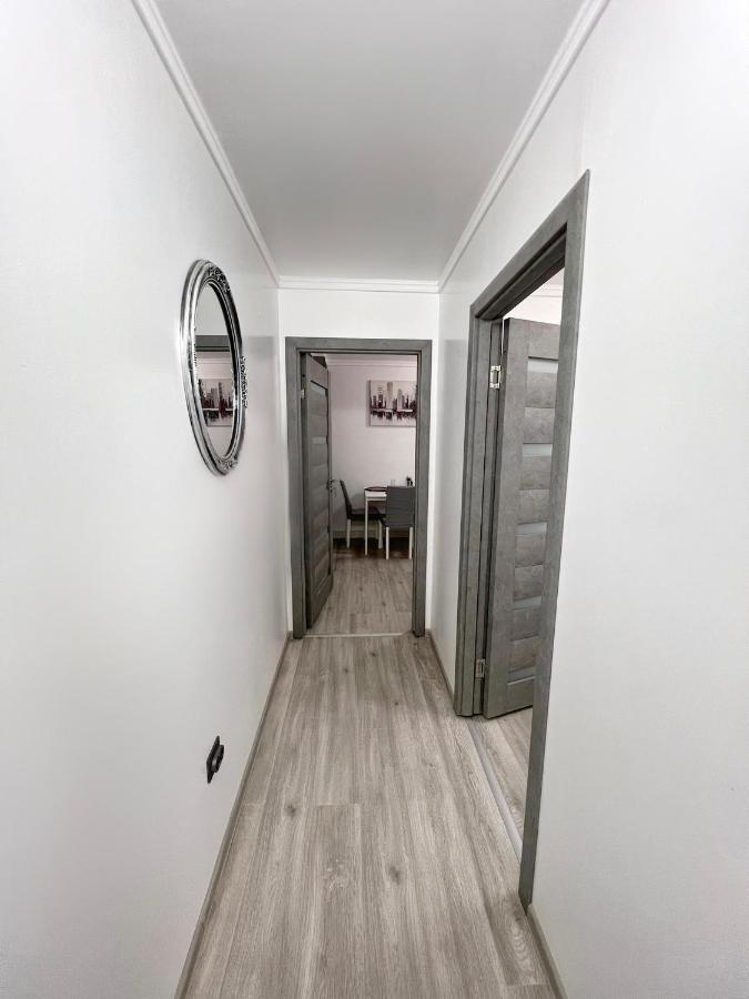 Luxor Ultra-Central Apartments Sibiu Buitenkant foto